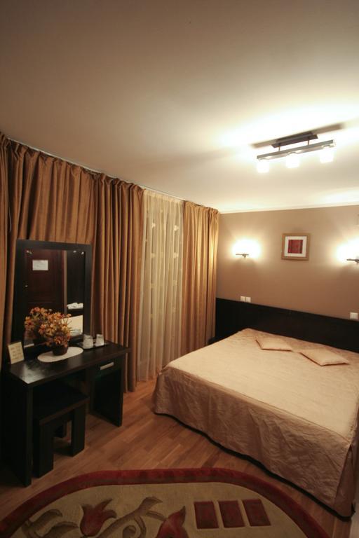 Hotel Vila Class Vatra Dornei Zimmer foto